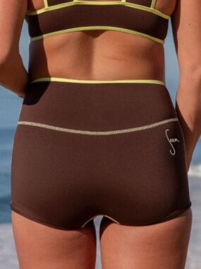 Seea Large L Darla high waisted surf shorts bottom in cappuccino brown rc skin